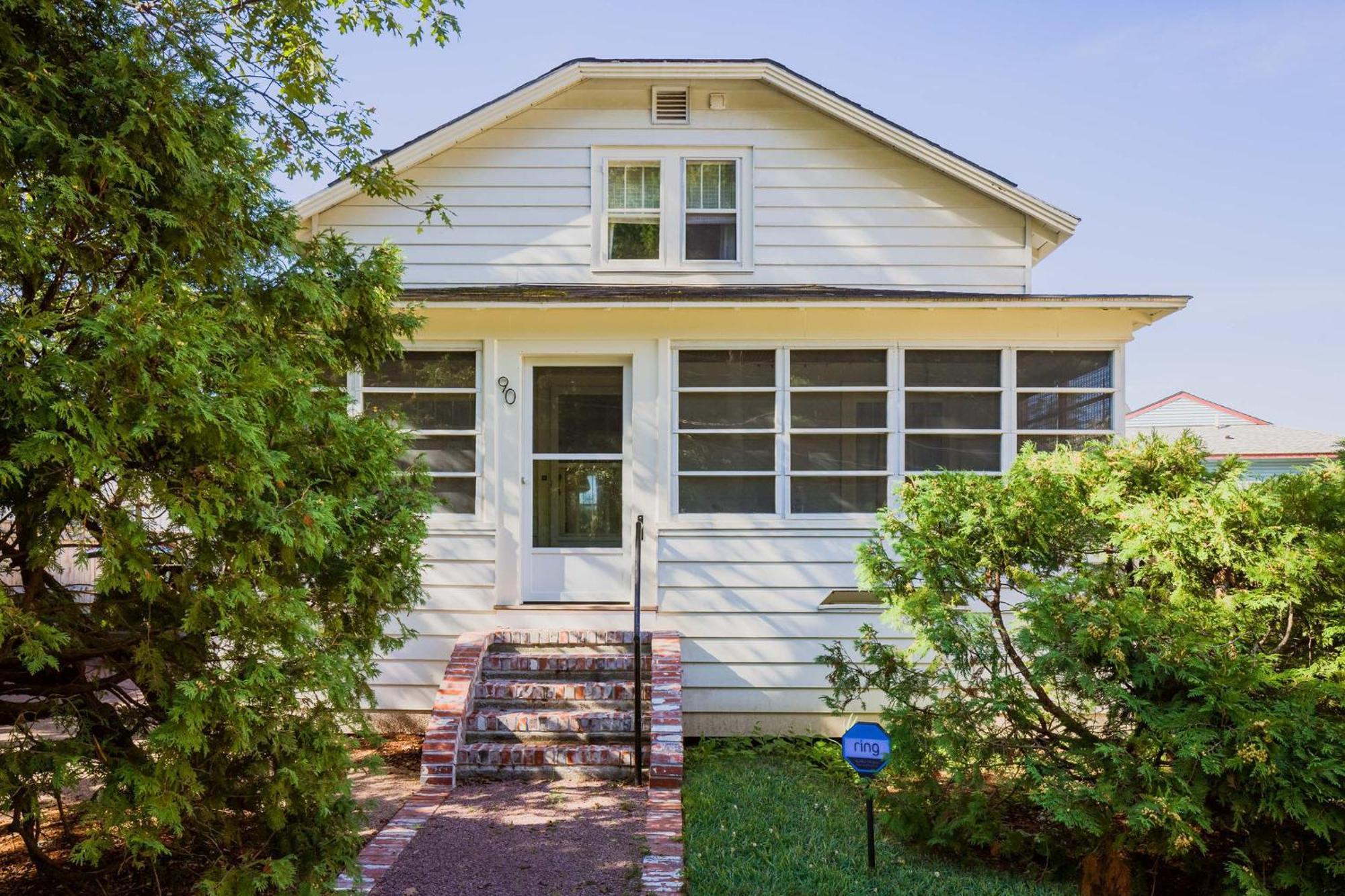Queen City Bungalow & Cottages Μπέρλινγκτον Εξωτερικό φωτογραφία